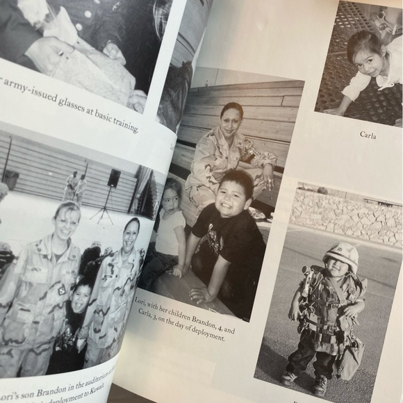 Book Bundle - Picture 6 of 13